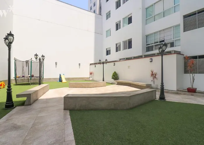 Cantuarias 355 By Wynwood House